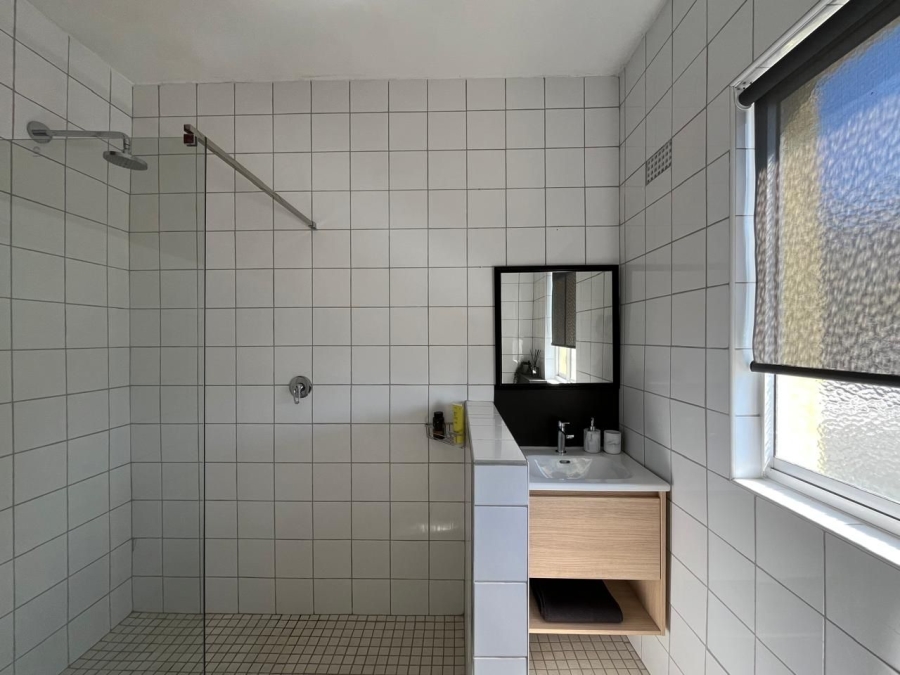 2 Bedroom Property for Sale in Green Point Western Cape